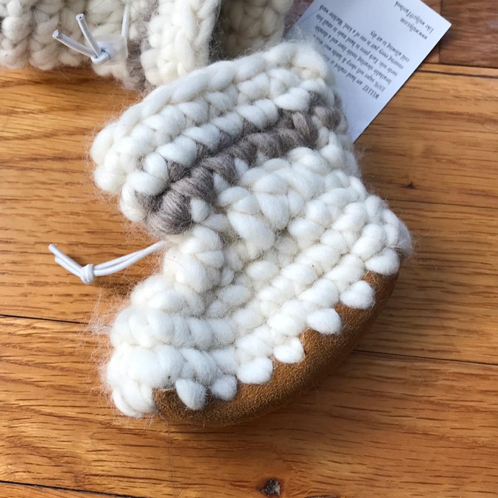 Wullyz handcrafted lambs wool baby moccasins